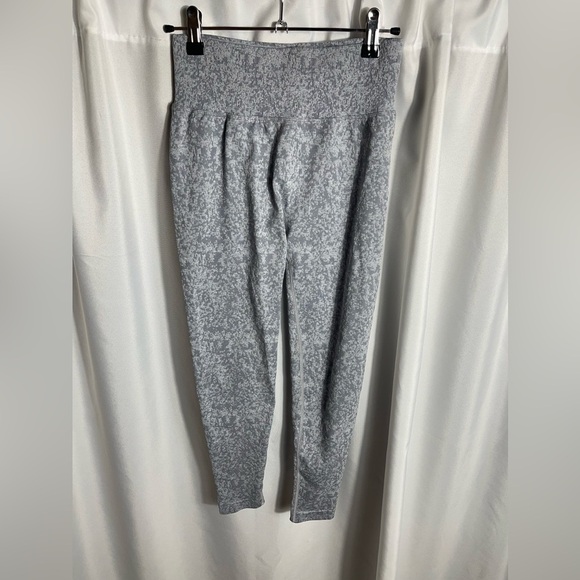 Knit Stretch Womens Size M Gray Patterned Gym Workout Yoga Casual Leggings - Picture 1 of 4